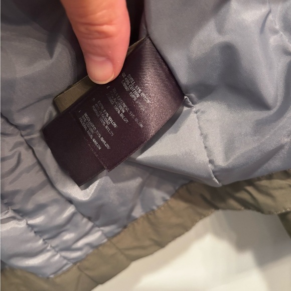 The North Face women’s  Military Green Field Jacket lightweight small neutral - Picture 8 of 11